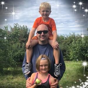 Meet your Posher, Julia